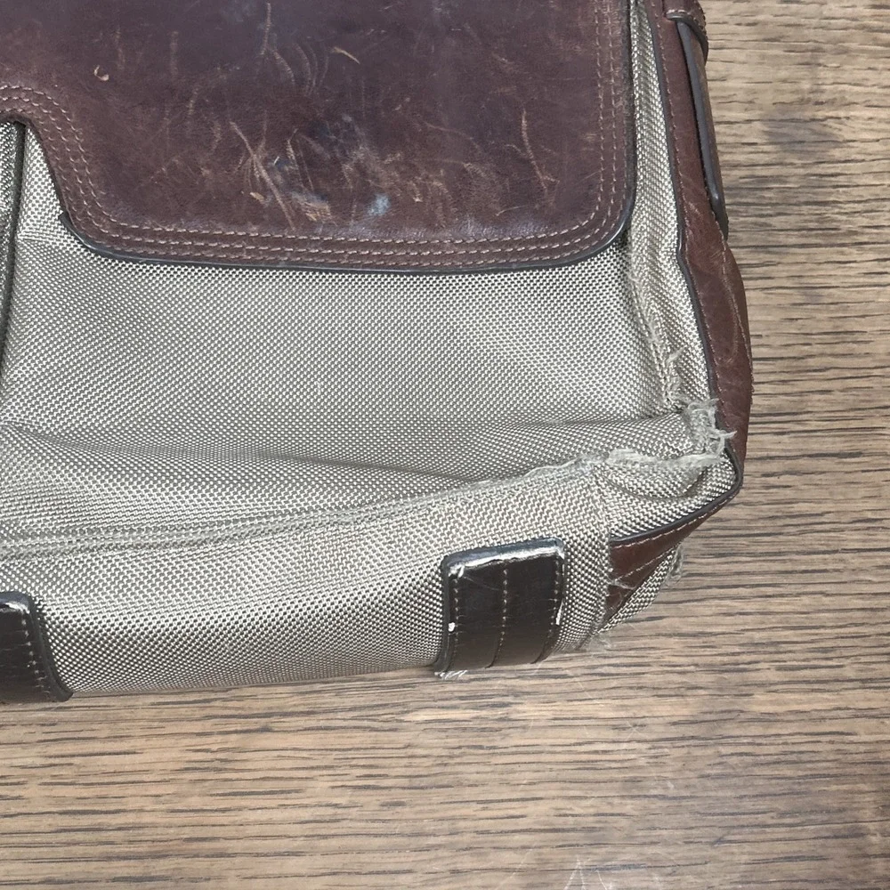 Fossil Messenger Bag‎ Men's Green Brown Nylon Leather Case Carry Distressed